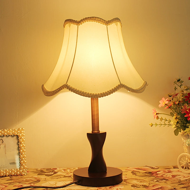 Tiffany Wooden Table Lamp