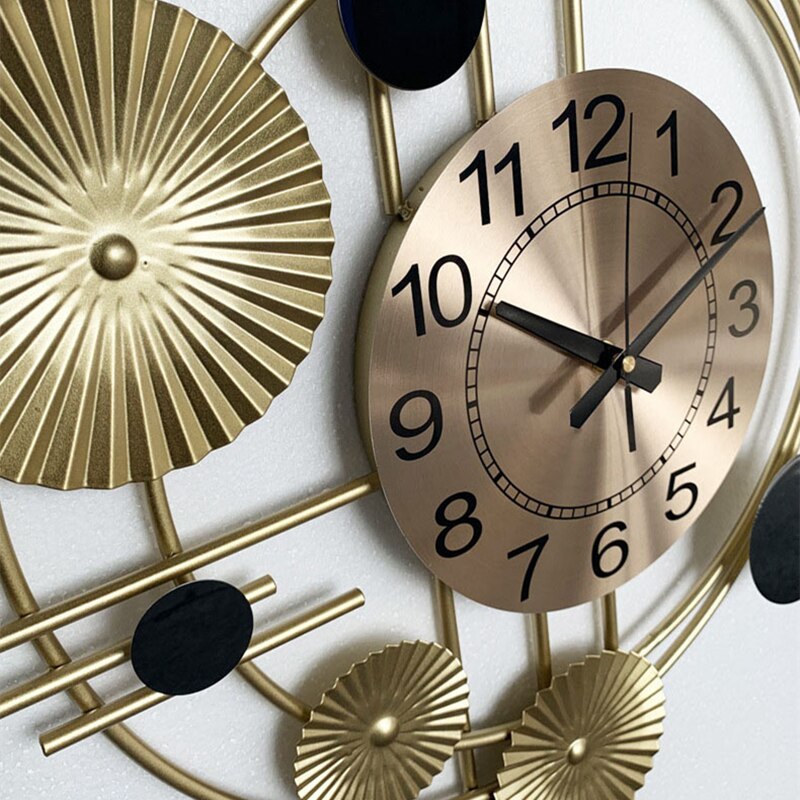 Deluxe European Gold Wall Clock